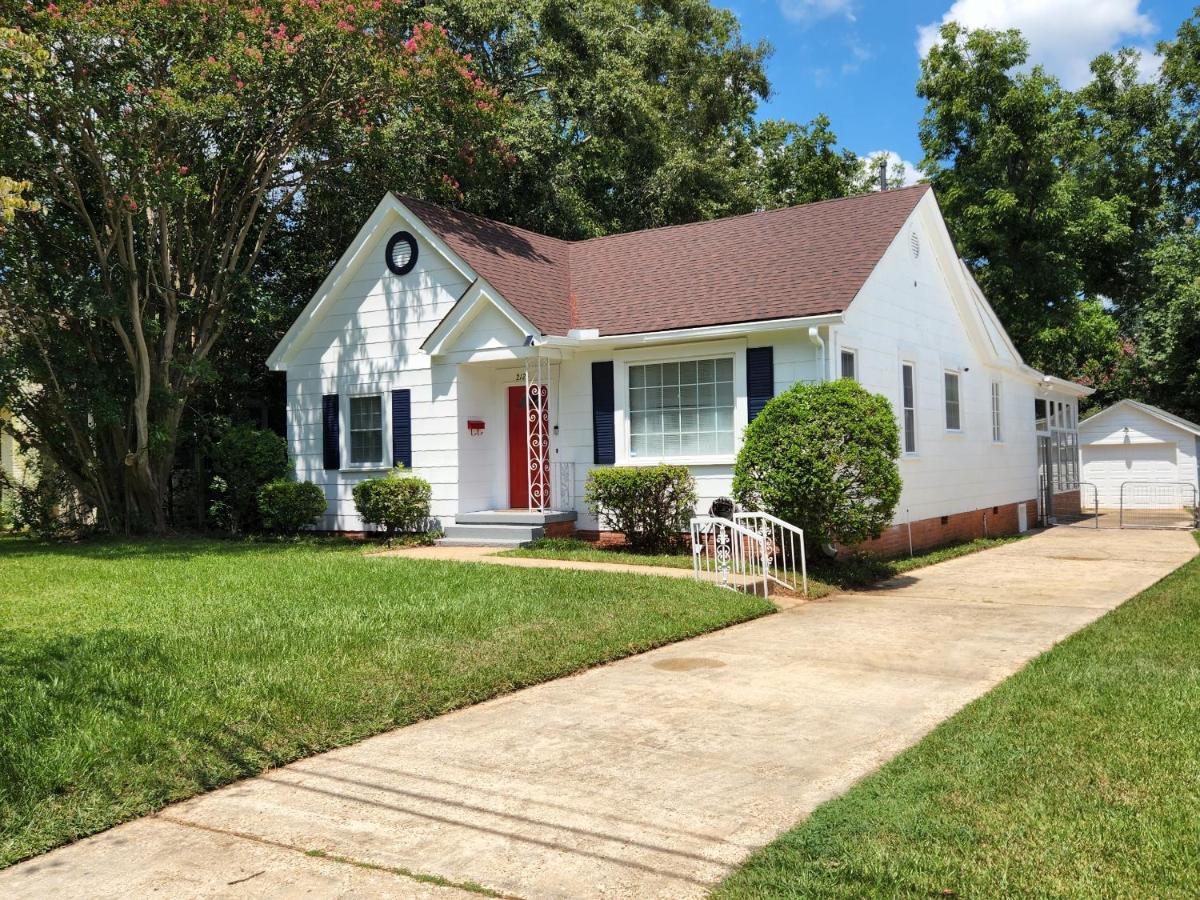 Spacious Centrally Located 3 Bed 2 Bath - Sleeps 8 Montgomery Exterior photo